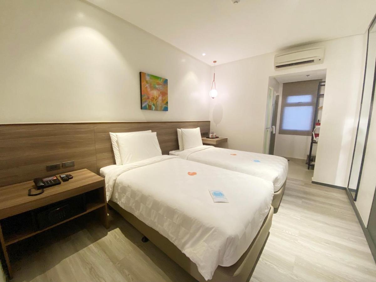 Go Hotels Plus Tuguegarao Exterior foto